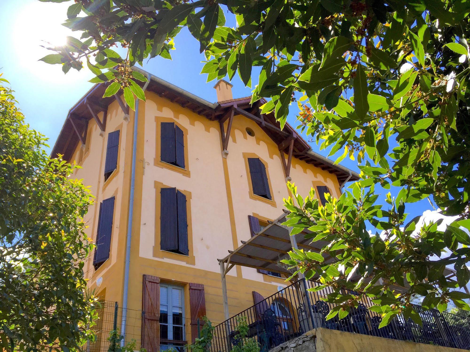 Gite Du Chalet Pietri Olivese Екстериор снимка